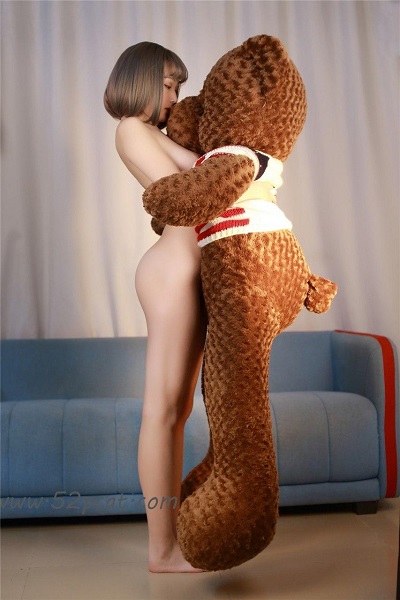 Ảnh sex hot girl và con gấu khổng lồ